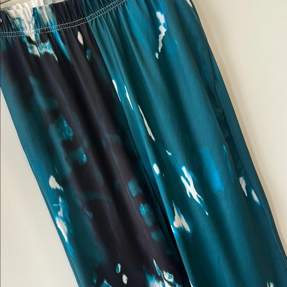 Beyond this Plane Sz Medium Tie Dye Pantsuit - Picture 6 of 15